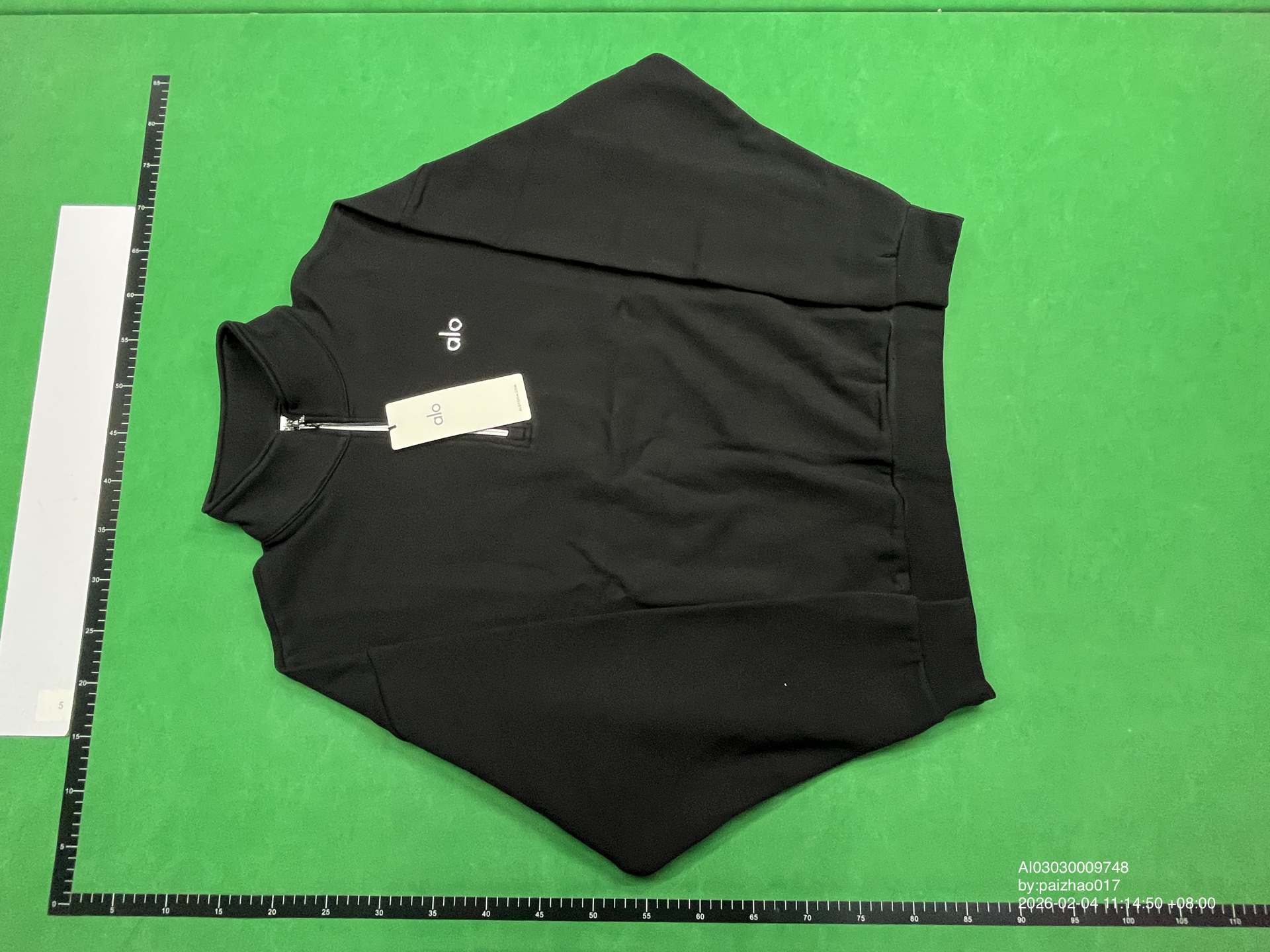 QC Photo - Alo Yoga Accolade Quarter-Zip Sweater