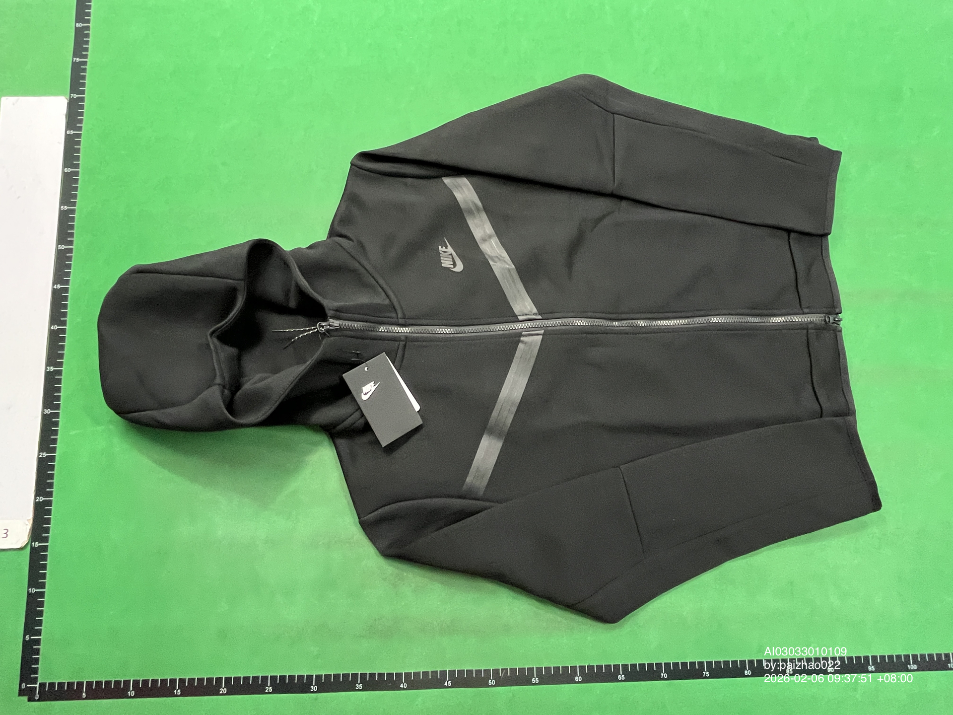 QC Photo - Nike Zip-Up Hoodies