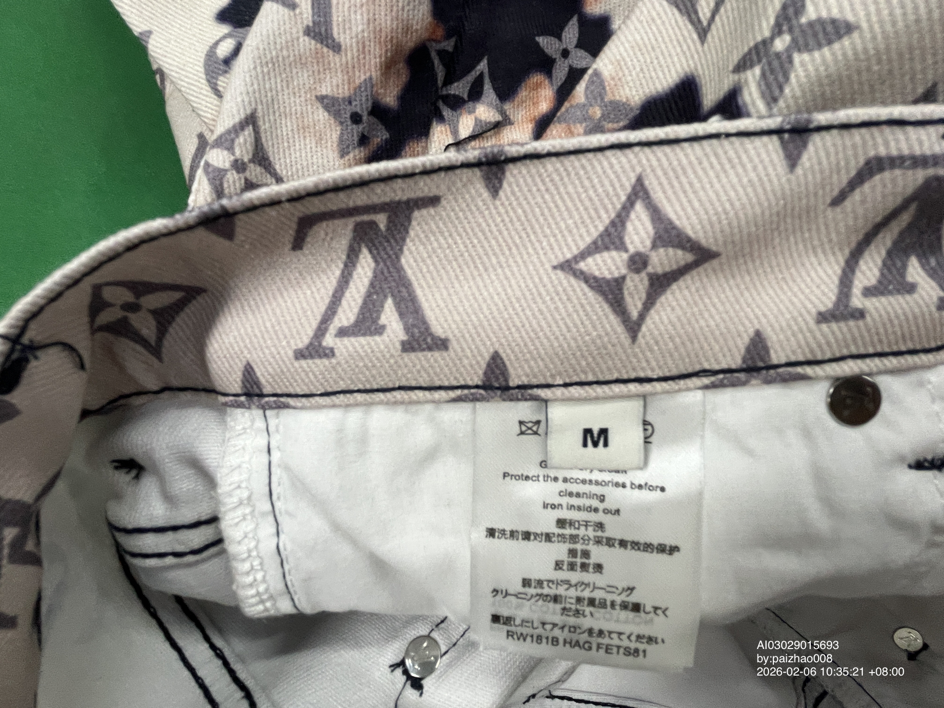 QC Photo - Louis Vuitton Denim Jeans #1