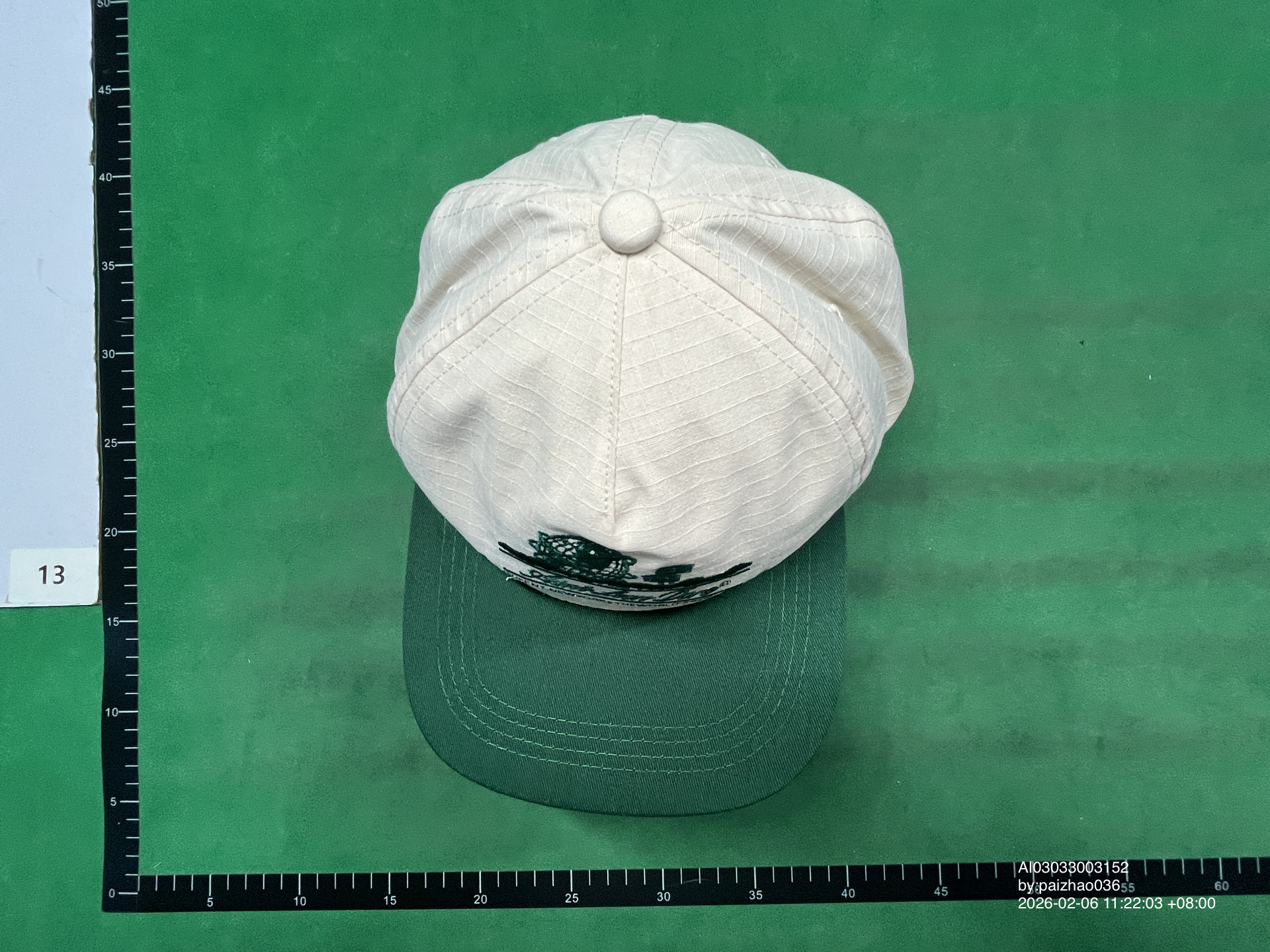 QC Photo - 5 options Retro baseball caps