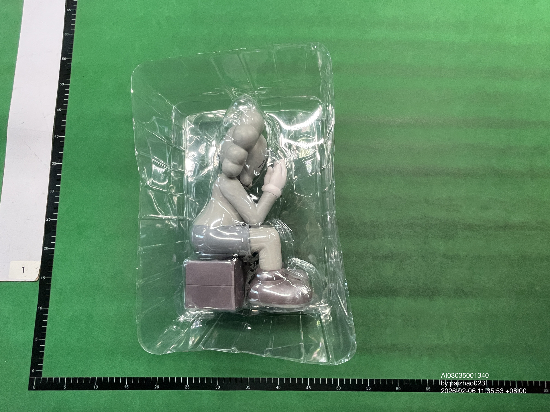 QC Photo - 28cm Kaws Figures (8 Variants)