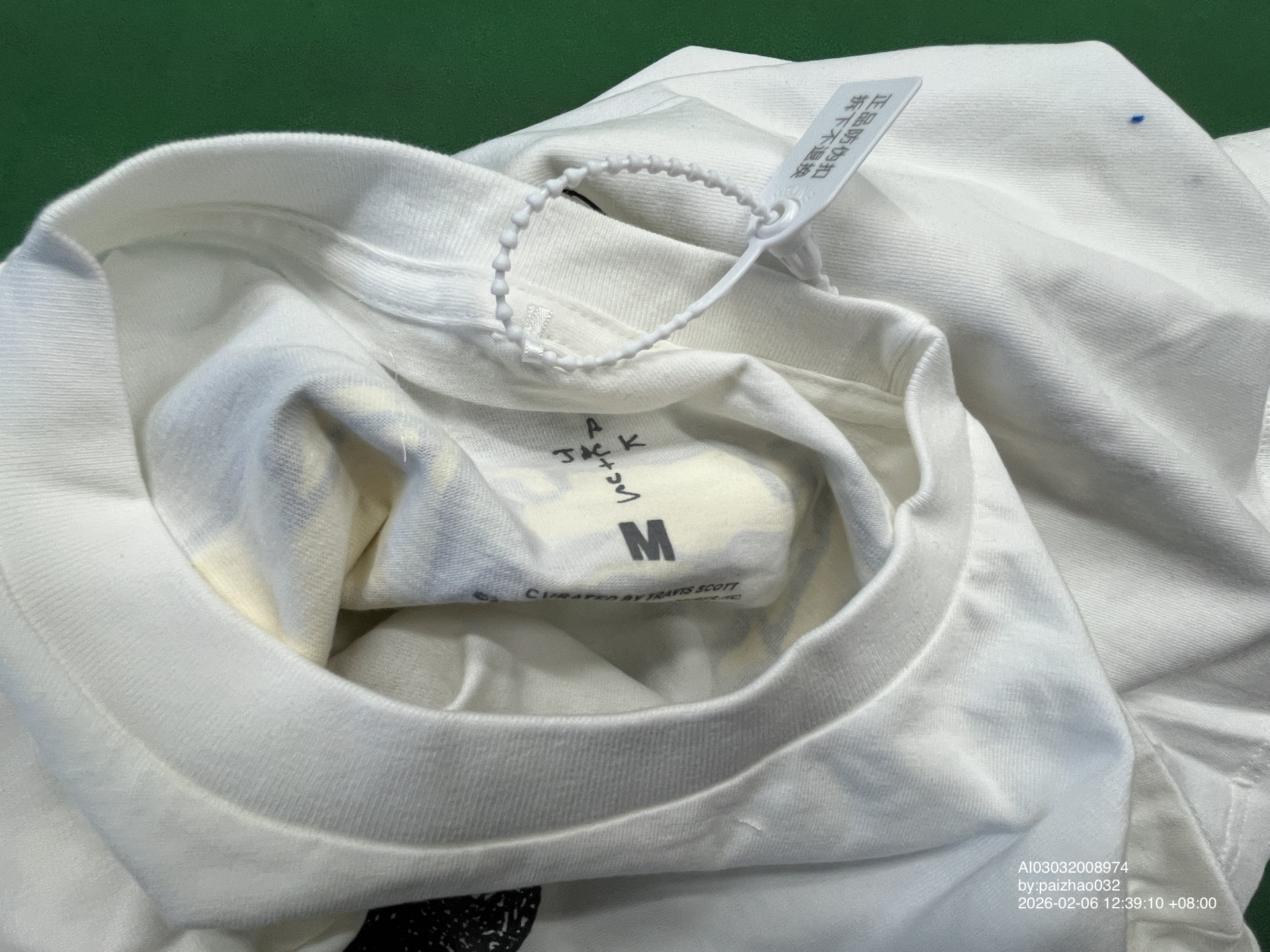 QC Photo - Travis Scott Cactus Jack x Kaws Fragment Tee