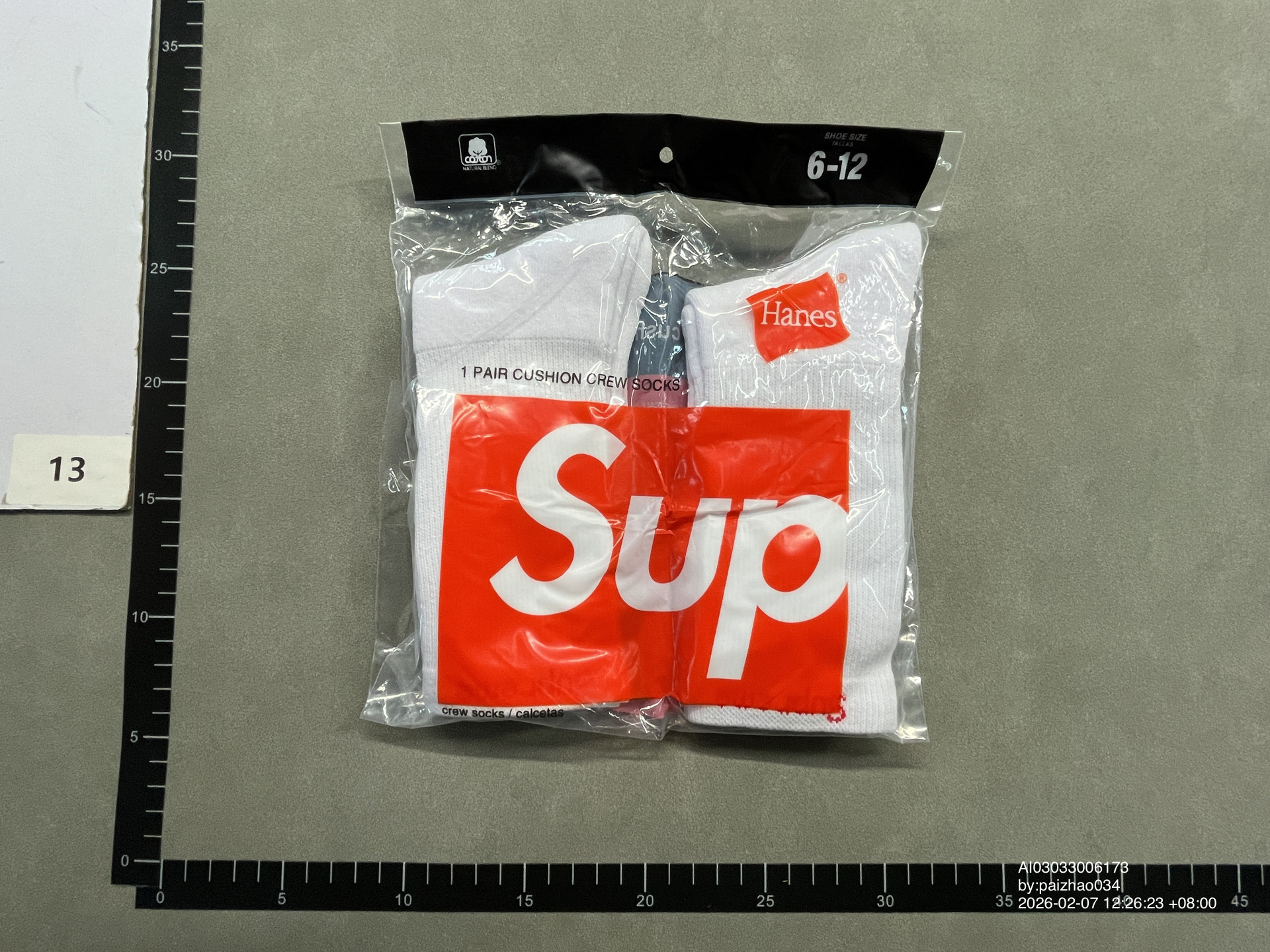 QC Photo - Supreme Socks