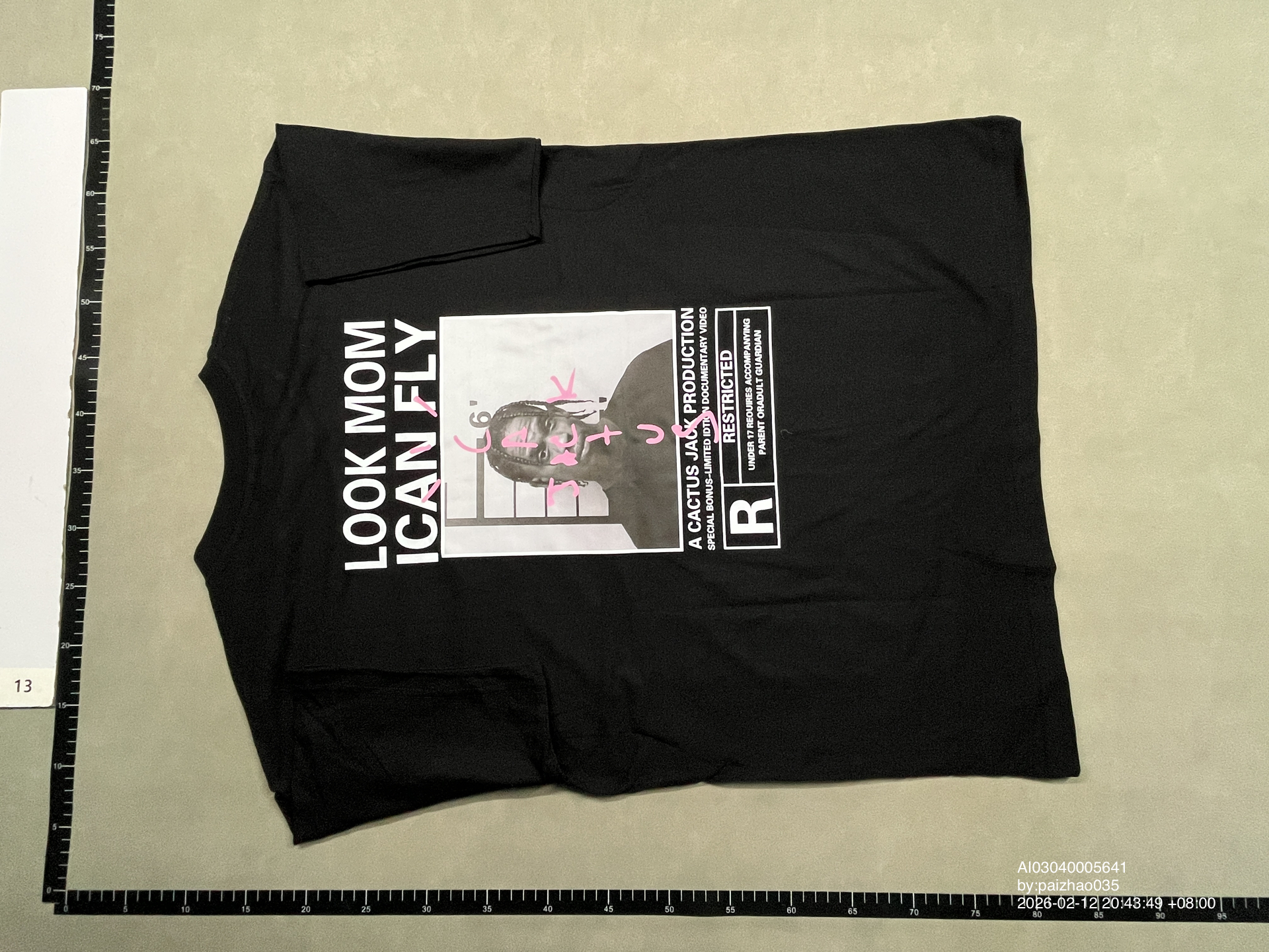 QC Photo - Travis Scott Look Mom I Can Fly Tee #2