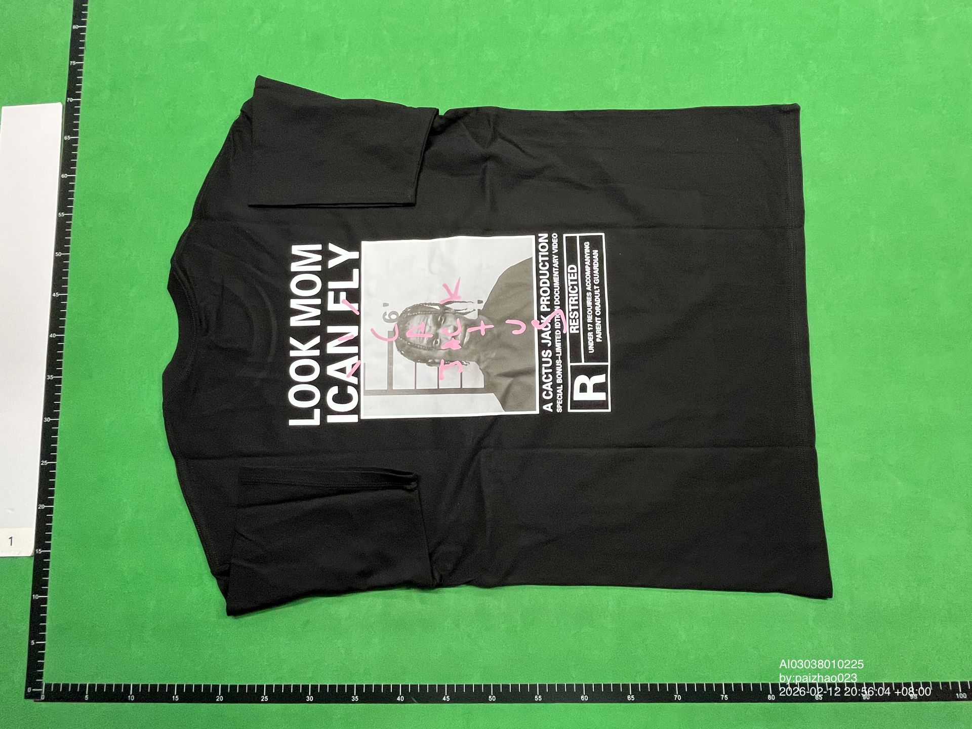 QC Photo - Travis Scott Look Mom I Can Fly Tee #2