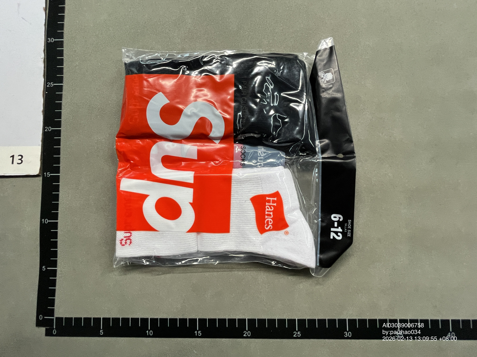 QC Photo - Supreme Socks