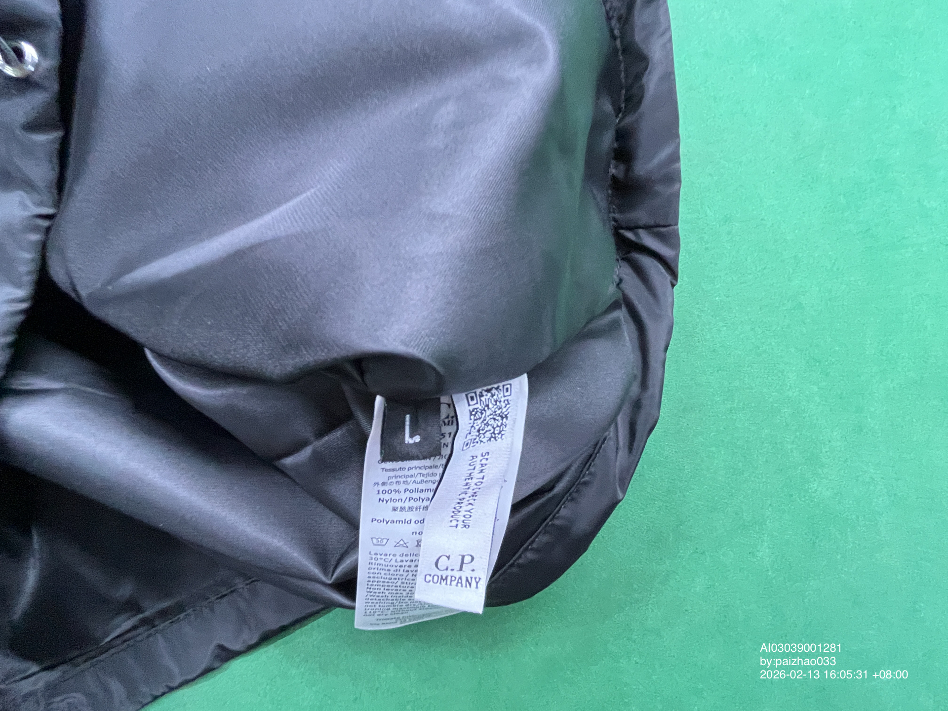 QC Photo - Functional windbreaker jacket 6628