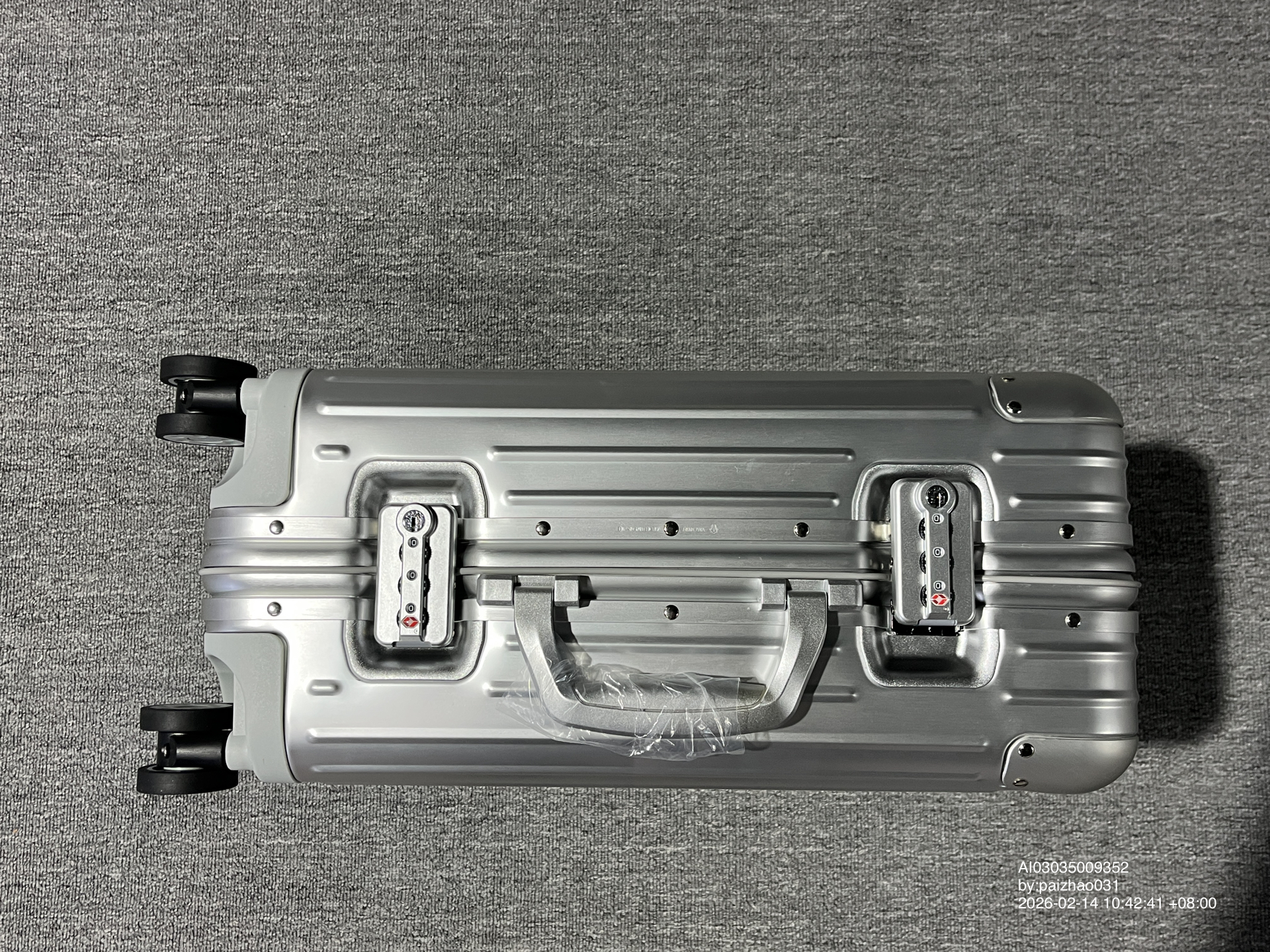 QC Photo - Rimowa Suitcases (6 Variants)