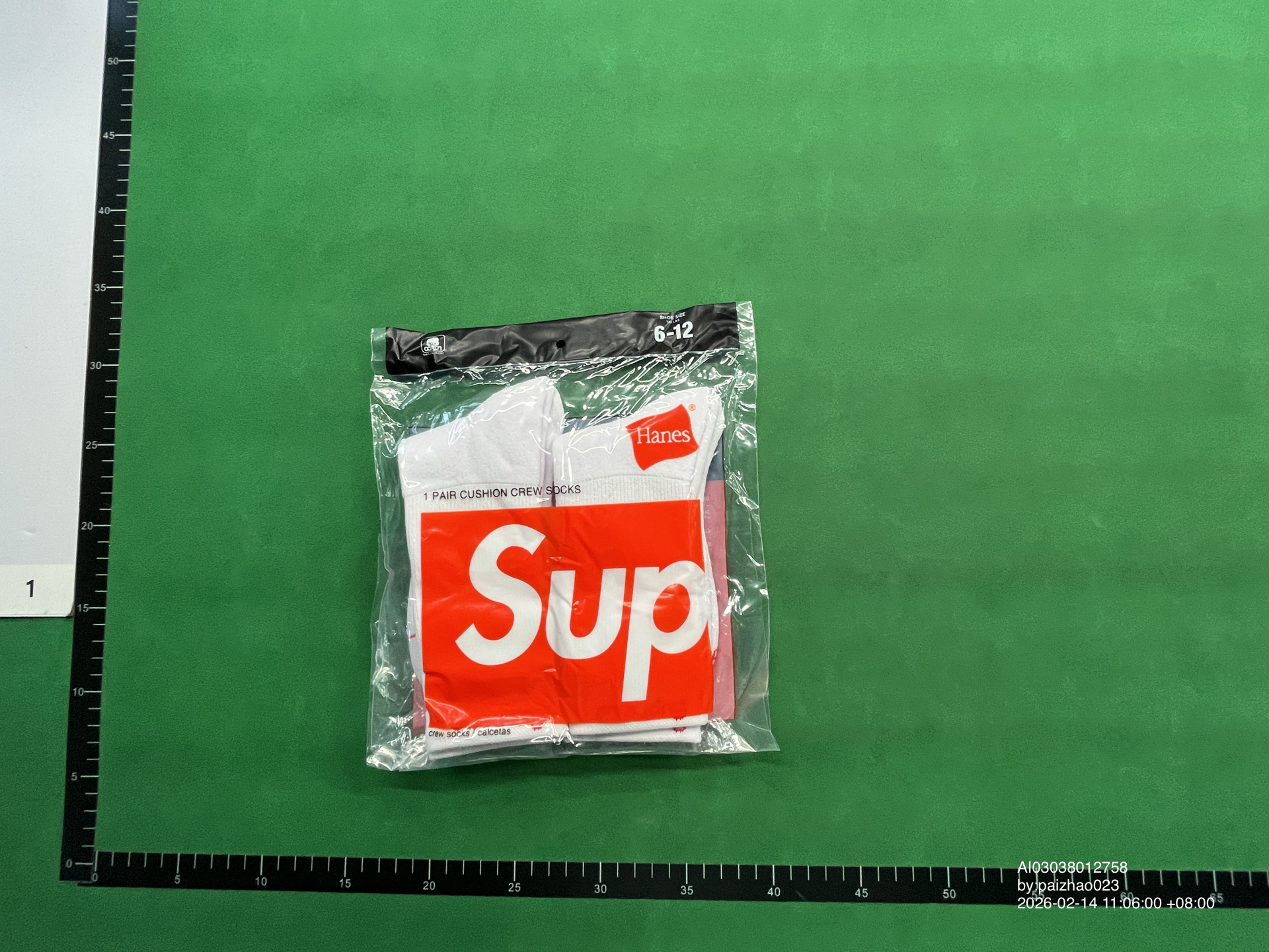 QC Photo - Supreme Socks