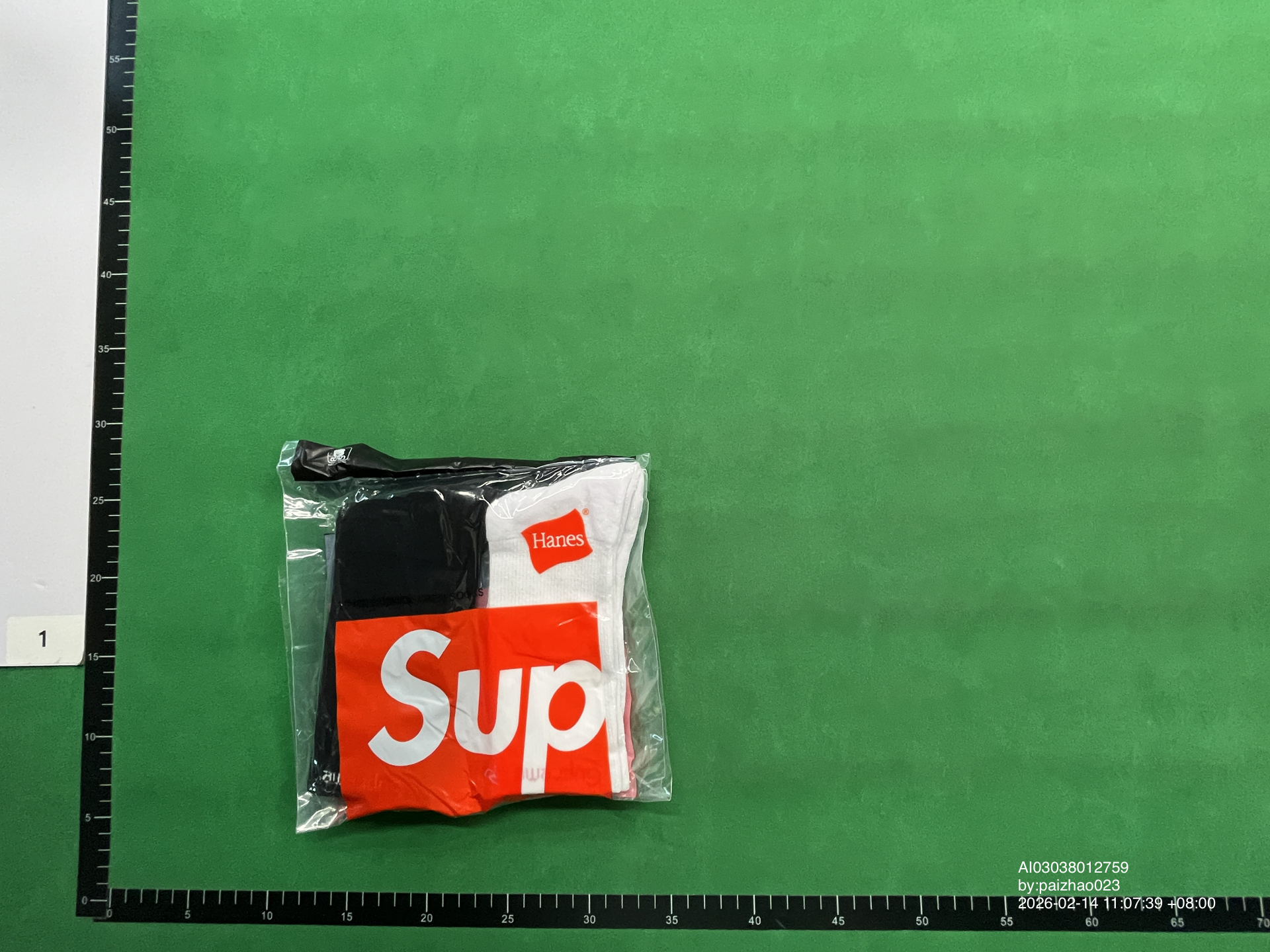 QC Photo - Supreme Socks